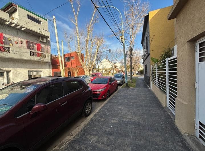 PH 2/3 Ambientes con Terraza a Mejorar. Olivos. - 3