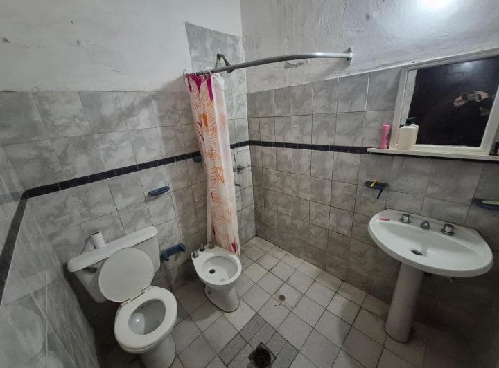Alquiler Para Vivienda o Local Comercial - 4