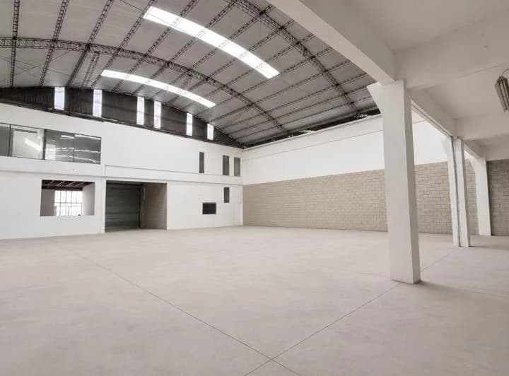 Unidad Para Uso Comercial Frente Al Emhsa. - 4