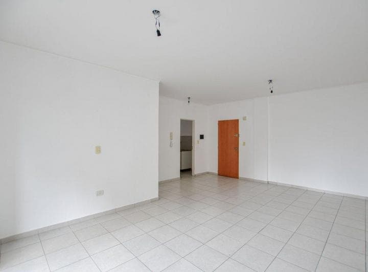 Departamento Venta La Plata 2 Dorm. Cochera - 5