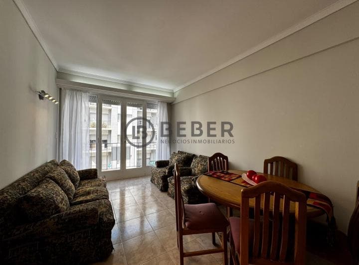 En Venta Dos Ambientes con Dependencia y Balcon, Centro - 5