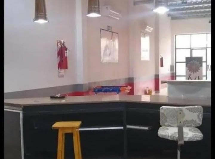Venta Importante Salón Comercial Tunuyan Mendoza - 4