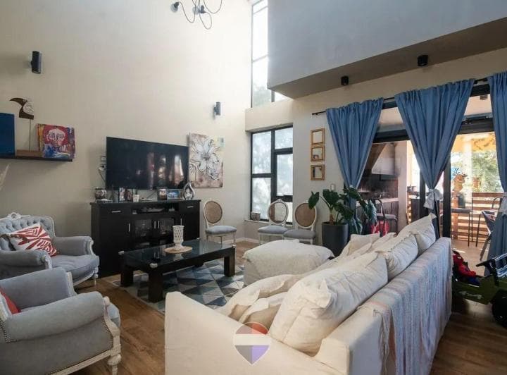 Casa de 800 m² con 4 Dorm. en Alquiler en Tierralta - 4
