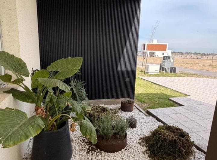 Casa en Alquiler 5Dorm.! Equipada - 2