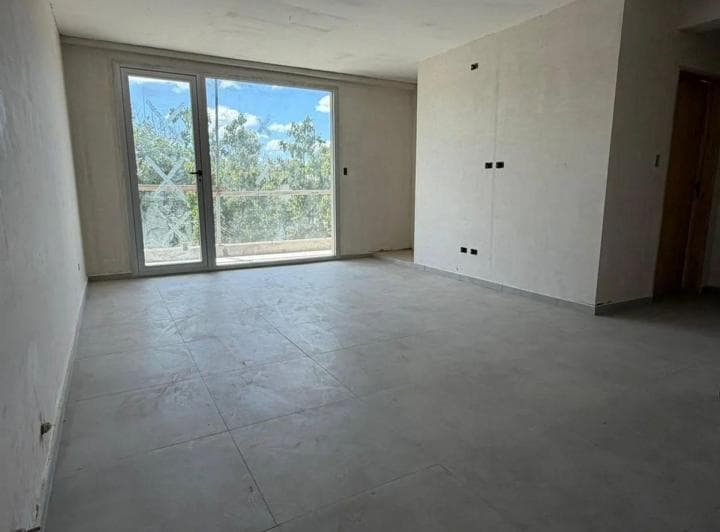 Re/max Vende 1 Dorm. C/ Cochera Barrio Sur - 4