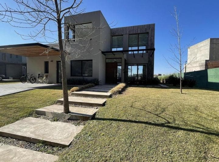 Casa en Venta Ubicado en Pilara, Pilar, G. B. a. Zona Norte - 5