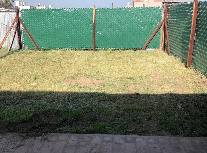 Duplex Todo en Planta Baja Sobre Av - 5