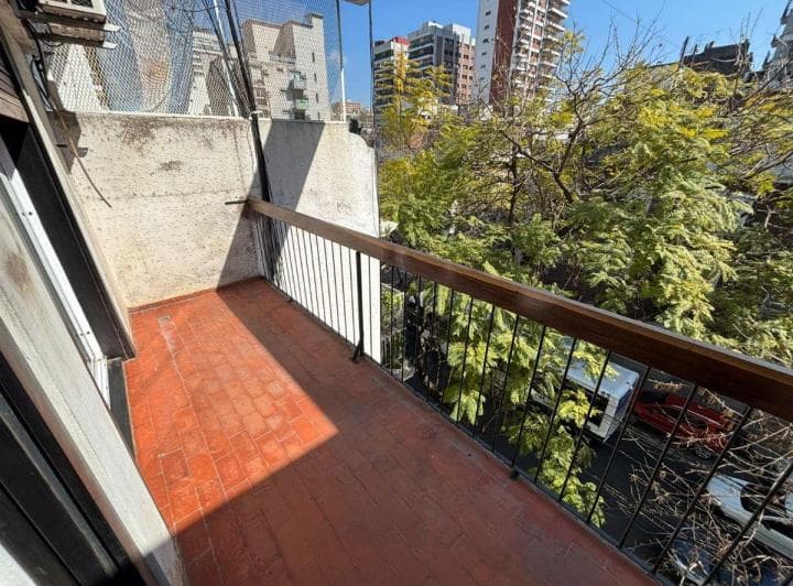 Alquiler. Departamento 3 Ambientes con Balcon. Tercer Piso por Escalera. - 4