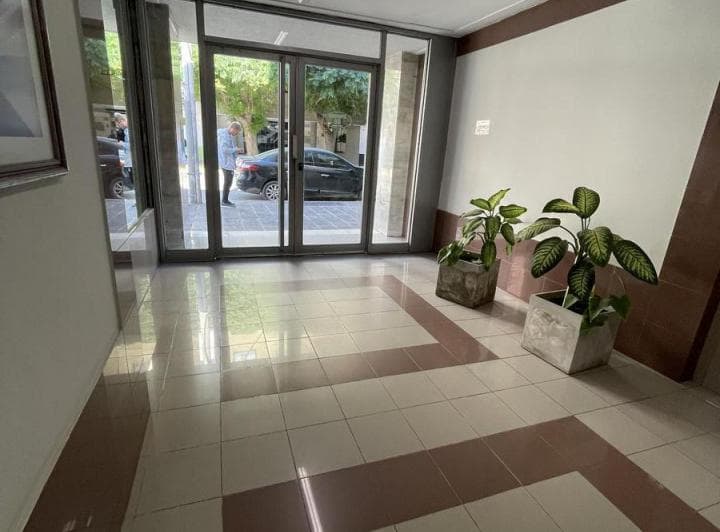 Venta Oficina Centro Neuquen - No Apto Vivienda - 3