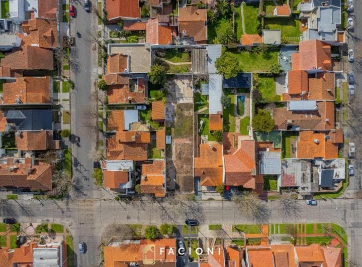Venta Lote en Lo Mejor de Chauvin Residencial. Ideal Casa o Duplex. - 2