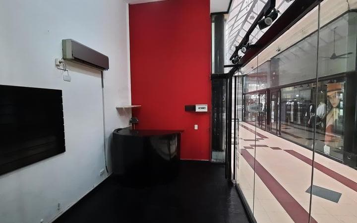 Olazabal Al 5000 - V. Urquiza - Local Comercial en Galería Céntrica - Venta o Alquiler - 4