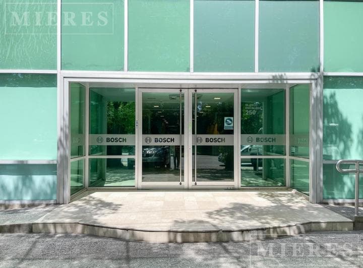 Oficinas en Venta con Renta de 322 m² - Lomas de San Isidro - 2