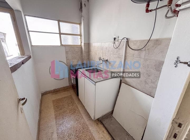 Venta Depto 2 Ambientes con Balcon - Villa Ortuzar - 4