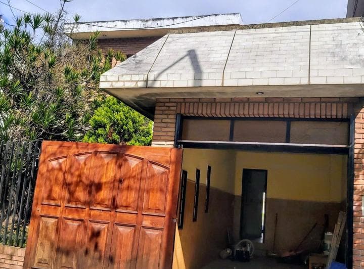 Casa en Venta 4 Amb con Parque, Villa Lugano - 2