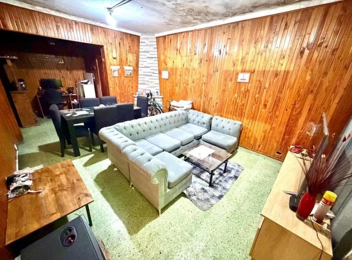 Casa en Venta en Lomas de Zamora, G. B. a. Zona Sur, Argentina - 2