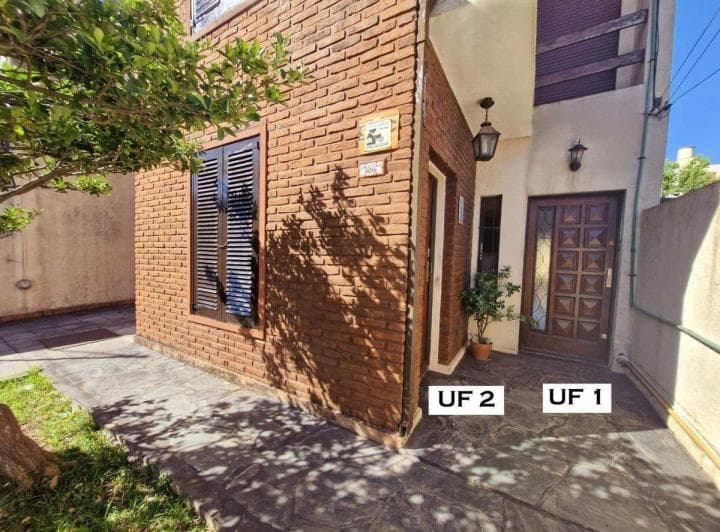 Venta 2 Casas en un Lote - Ideal Vivir y Alquilar! - 3