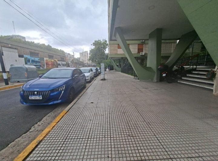 Venta Departamento 3 Ambientes Floresta - 2