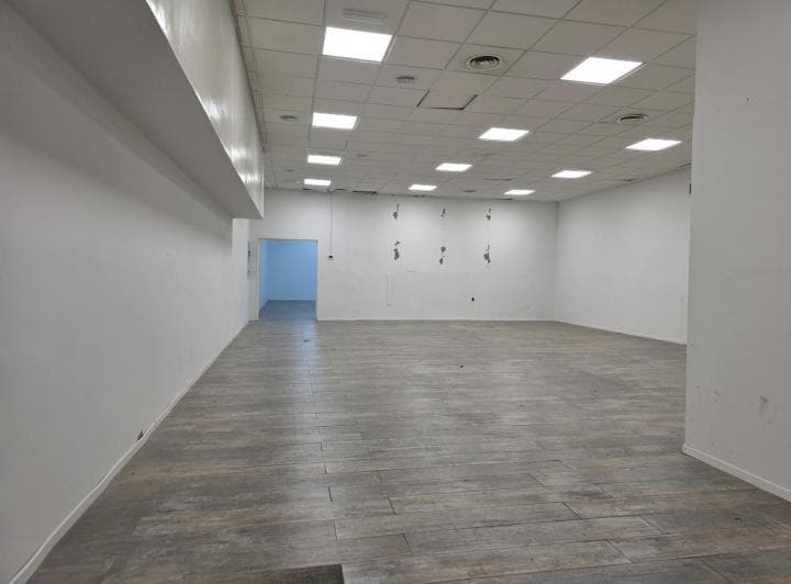 Local en Flores - 560 m² - 2