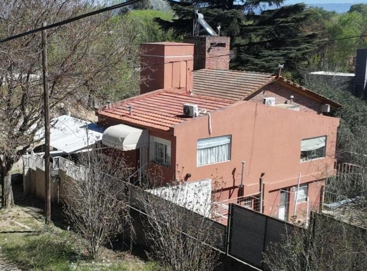 Venta Dos Casas Dos Dorm c/u Costa Azul Carlos Paz - 3