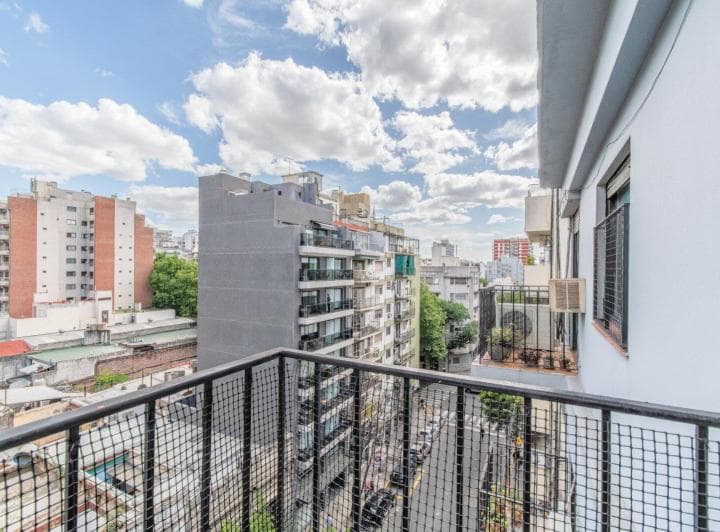 Venta - Departamento 4 Ambientes - Doble Balcon - Piso Alto - Subte B - Almagro - 5