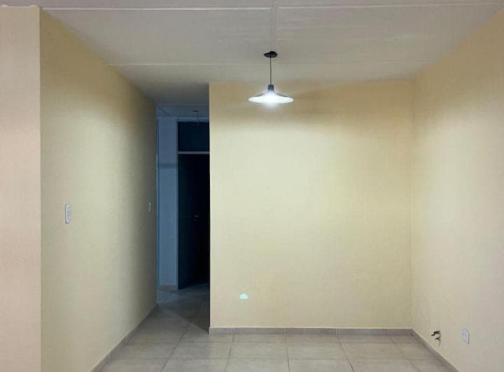 Alquilamos Casa. B° Canciller - 4