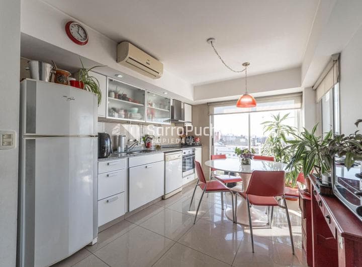 Venta Departamento 2 Ambientes con Balcón Al Frente, Cochera Cubierta y Baulera en Moron - 2