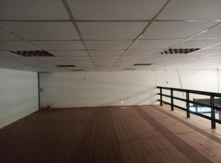 Local Comercial en Venta - 5