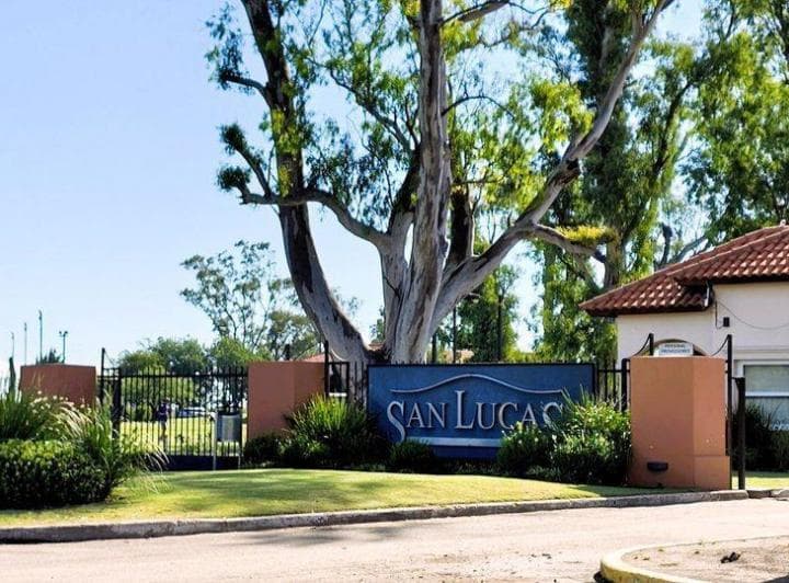 Venta Lote a Laguna Barrio San Lucas San Vicente - 2