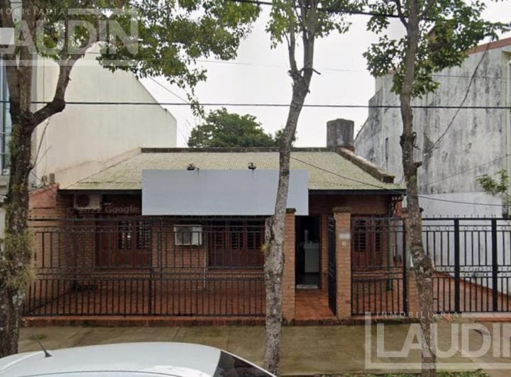 Propiedad en Venta con Casa a Reciclar en Villa Sarita - 2