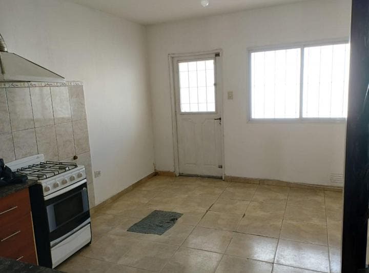 Duplex Dos Domitorios / 2 Baños - 4