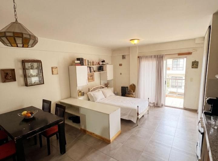Venta Monoambiente Coghlan - 2