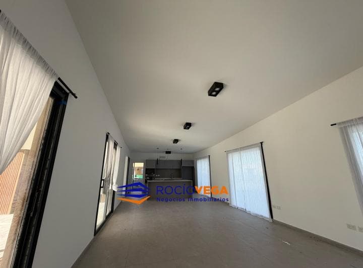 Casa en Alquiler en Barrio Los Juncos, Lujan, Acceso Oeste - 5