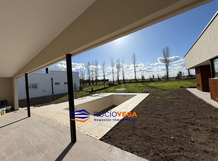 Casa en Alquiler en Barrio Los Juncos, Lujan, Acceso Oeste - 3