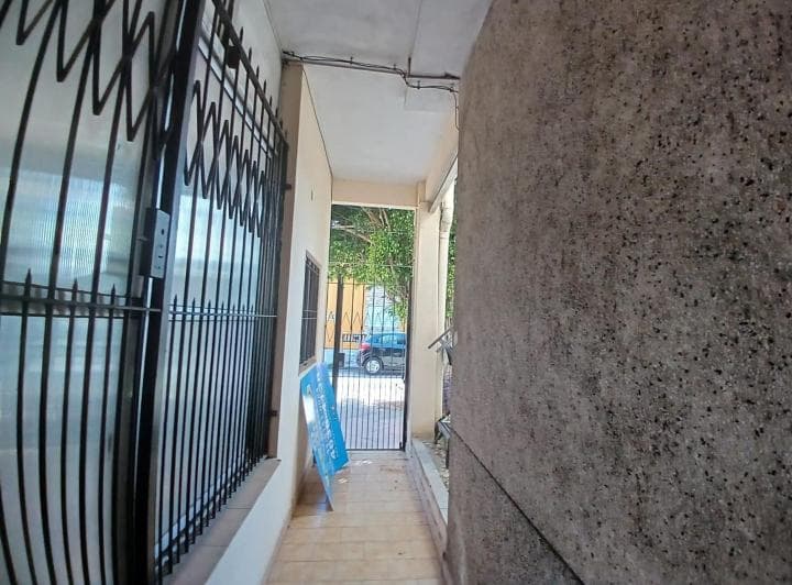 Casa P. H 4 Ambientes P. Baja y Departamento en Planta Alta - 4