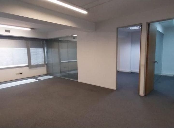 Excelente Oficina 125 m² con Cochera! - 2
