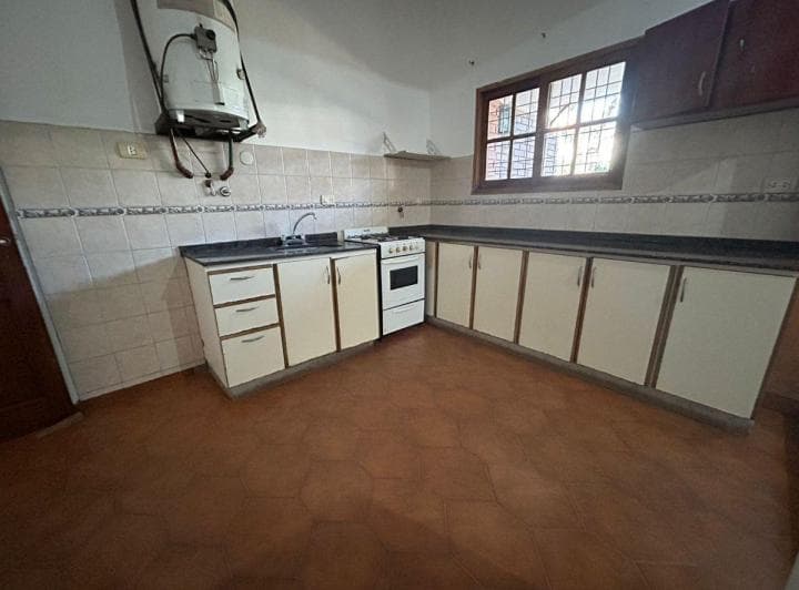 Alquiler Casa 2 Dorm. – B° Residencial Olivos - 3
