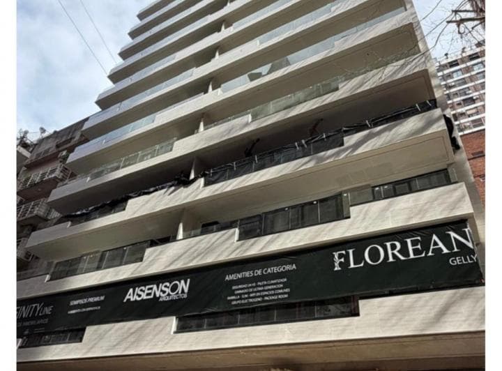 Exclusivo Dto Premium 3 Amb Barrio Parque - 2