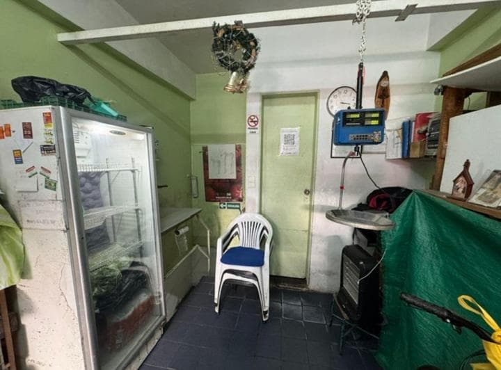 Venta Local en Mansilla y C. Diaz - 4