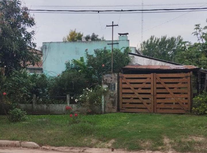 Se Vende Casa en Alejandra - Zona Centro - 3