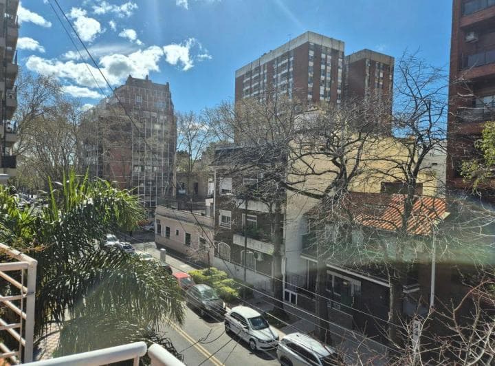 Excelente Triplex en Coghlan con Terraza y Piscina - 4