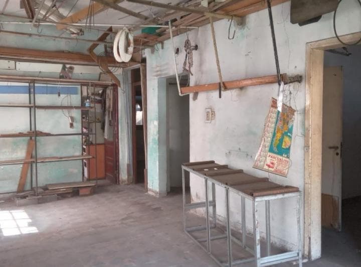 Casa con Terreno Propio Oportunidad en Aldo Bonzi Para Refaccionar - 4