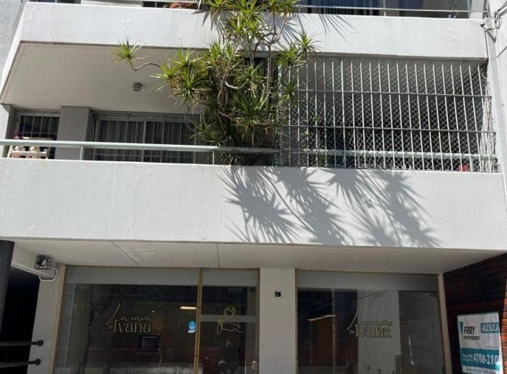 Local Comercial de 50 m&sup2; en Alquiler en Belgrano - 2