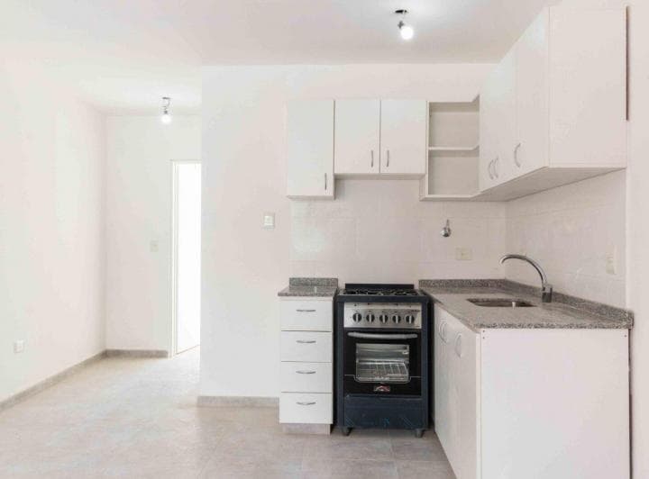 Venta Dpto 2 Ambientes con Balcon, Saenz Peña. - 3