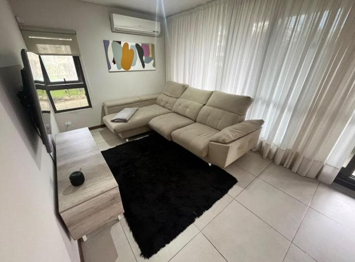 Departamento de 2 Dorm. en Alquiler con Cochera y Amenities Condo 3 Rosario - 4