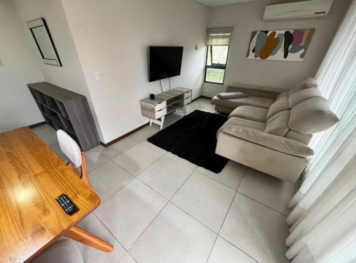 Departamento de 2 Dorm. en Alquiler con Cochera y Amenities Condo 3 Rosario - 2
