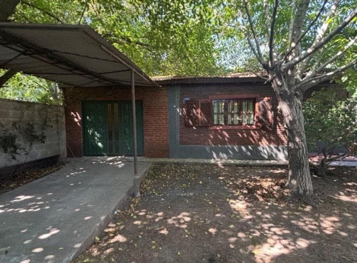 Venta Casa 4 Amb Pileta, Moreno a 50 m de Acc Oeste - 3