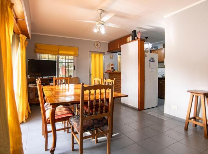 Casa en Venta Villa Elisa Tres Domitorios Pileta - 4