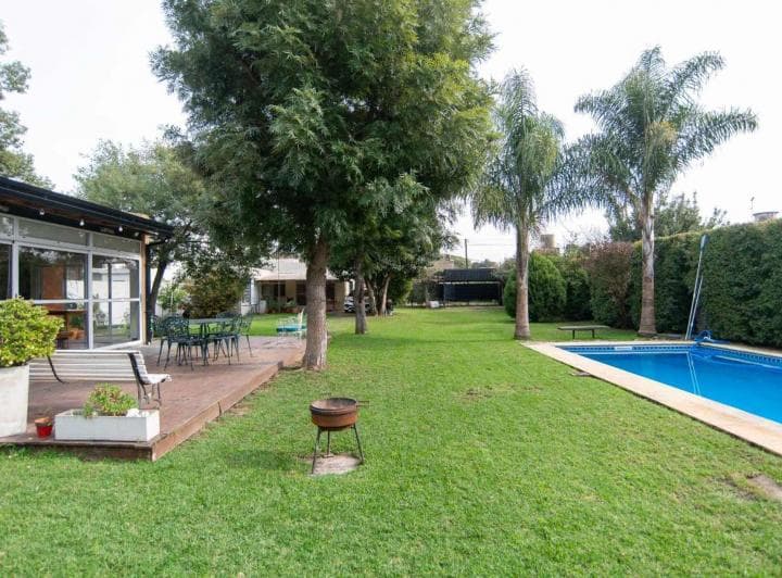 Casa en Venta Villa Elisa Tres Domitorios Pileta - 2