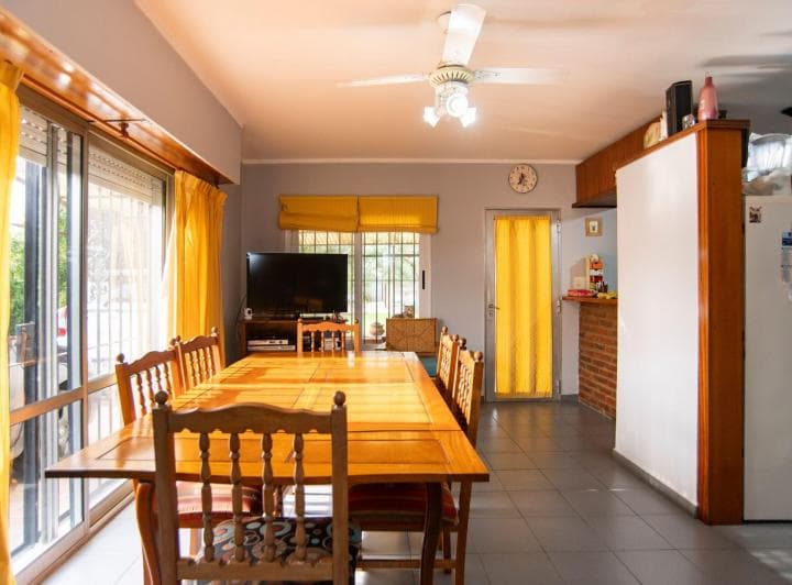 Casa en Venta Villa Elisa Tres Domitorios Pileta - 5