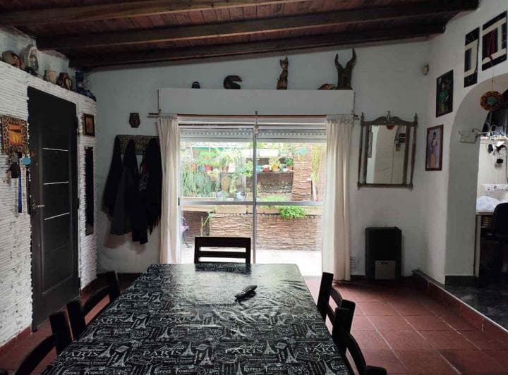 Venta Casa 3 Amb con Garage Doble y Patio Interno - 3